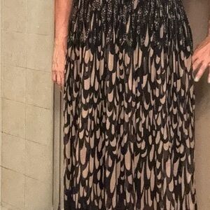 Elegant Black and Tan Women's Skirt